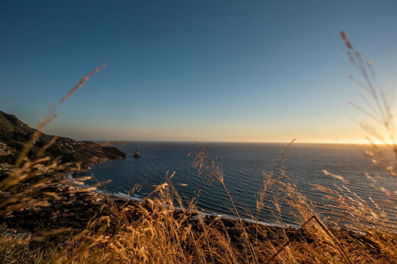 Romantic Palace Beach Apartments Agios Gordios  Bagian luar foto