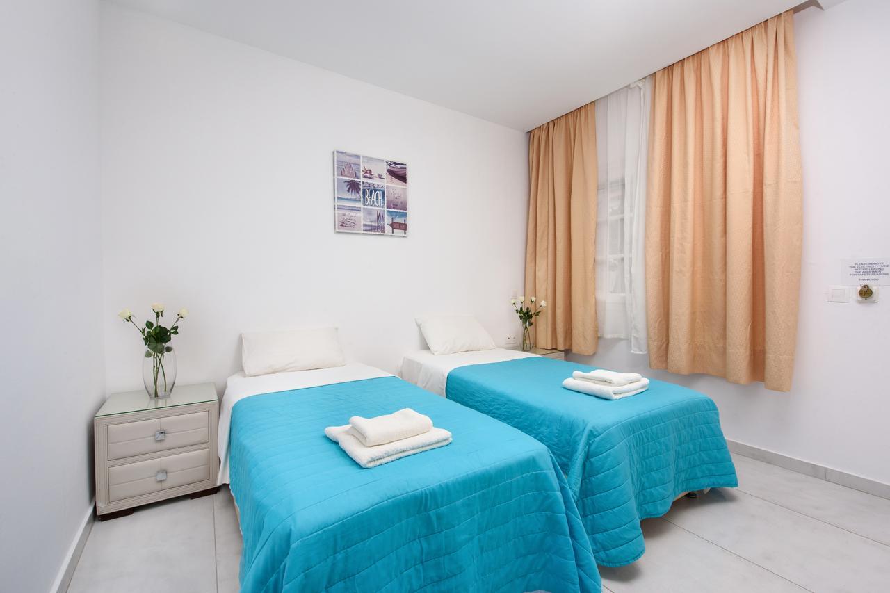 Romantic Palace Beach Apartments Agios Gordios  Bagian luar foto